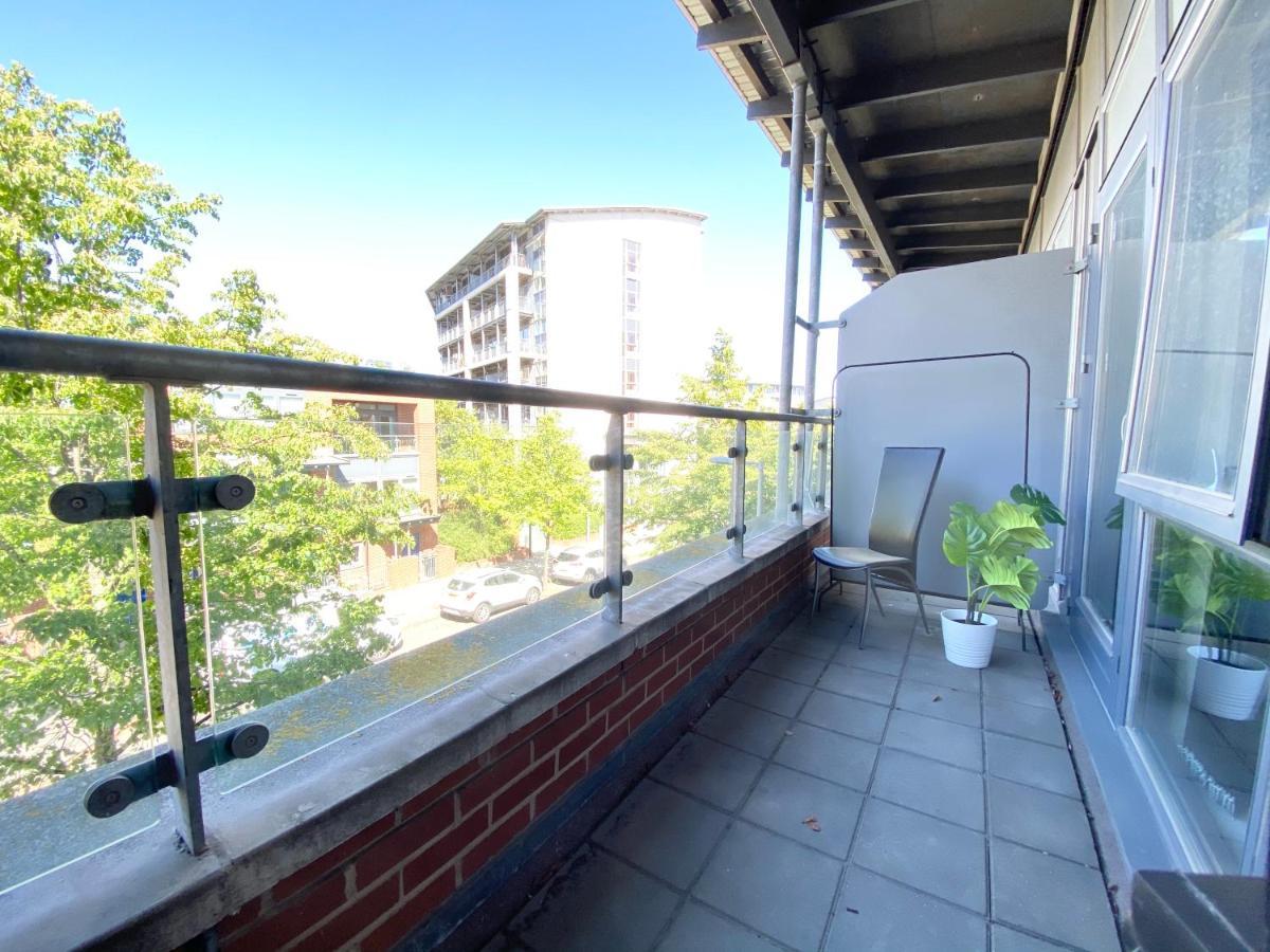 City Centre Townhouse - 3 Bedrooms - Garage - Parking - Top Rated Birmingam Exterior foto