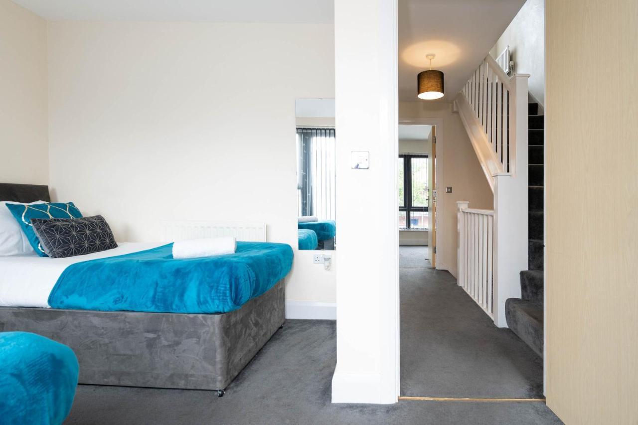 City Centre Townhouse - 3 Bedrooms - Garage - Parking - Top Rated Birmingam Exterior foto